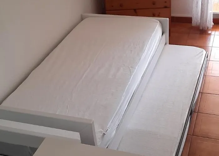 Lavandou Avec Parking Privé Proche *