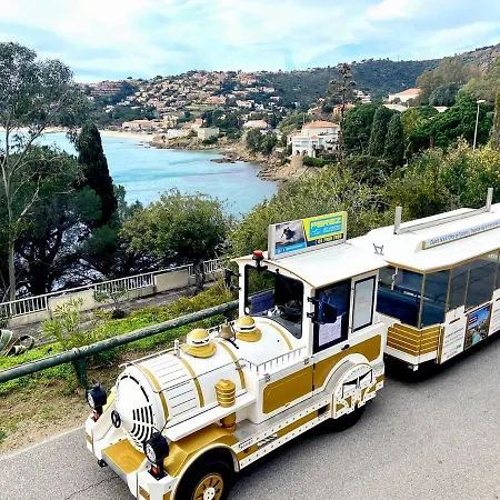 Studio lavandou avec parking privé proche mer Le Lavandou