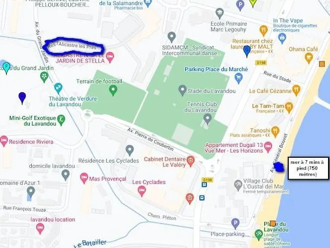 Studio lavandou avec parking privé proche mer