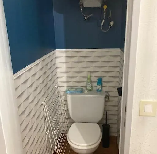 Appartement Studio lavandou avec parking privé proche mer *
