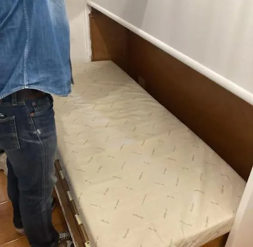 Studio lavandou avec parking privé proche mer Appartement