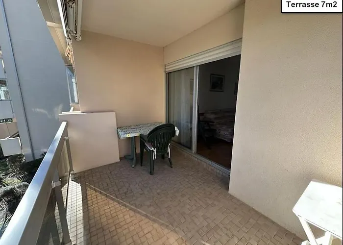 Appartement Studio lavandou avec parking privé proche mer