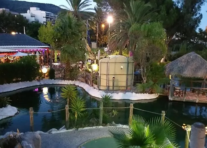 Appartement Studio lavandou avec parking privé proche mer