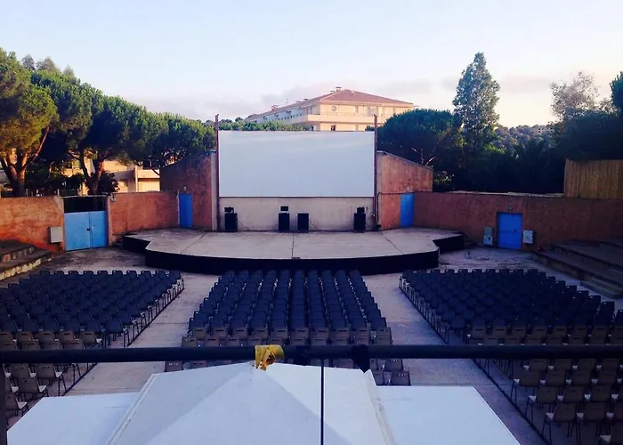 Studio lavandou avec parking privé proche mer * Le Lavandou