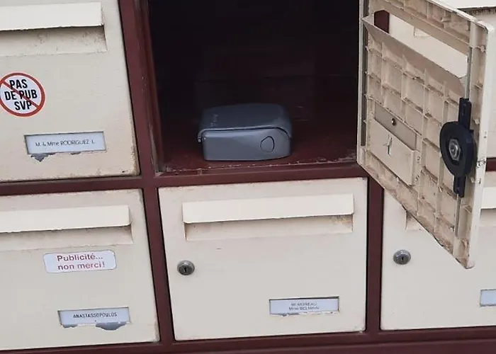 Lavandou Avec Parking Prive Proche Lejlighed Le Lavandou