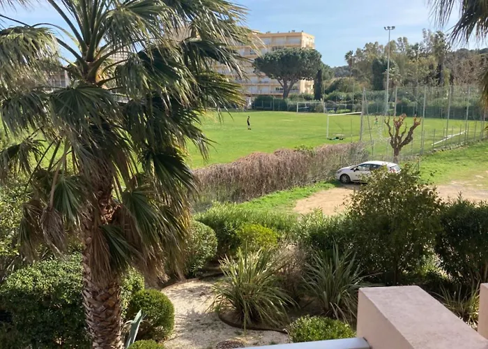 Lavandou Avec Parking Privé Proche Appartamento Le Lavandou